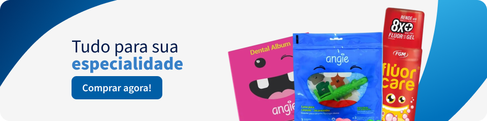 Imagem de produtos odontológicos infantil, incluindo pasta de dente com flúor, pasta de dente com proteção extra, e brinquedos educativos para cuidados bucais.