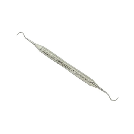Instrumento de higiene dentária com duas pontas curvas em ponta de bisturi, usado para procedimentos odontológicos ou cirúrgicos.