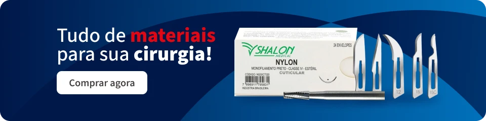 Imagem de materiais cirúrgicos, incluindo lacres, instrumentos odontológicos e equipamento de consultório, utilizados em procedimentos de cirurgia, promovendo materiais cirúrgicos de alta qualidade.